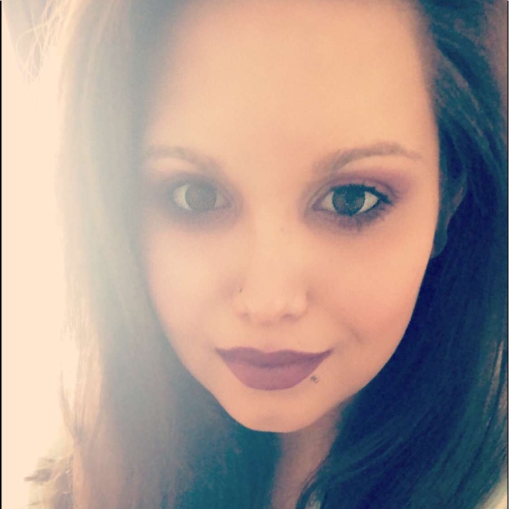 Meet your Posher, Colleen